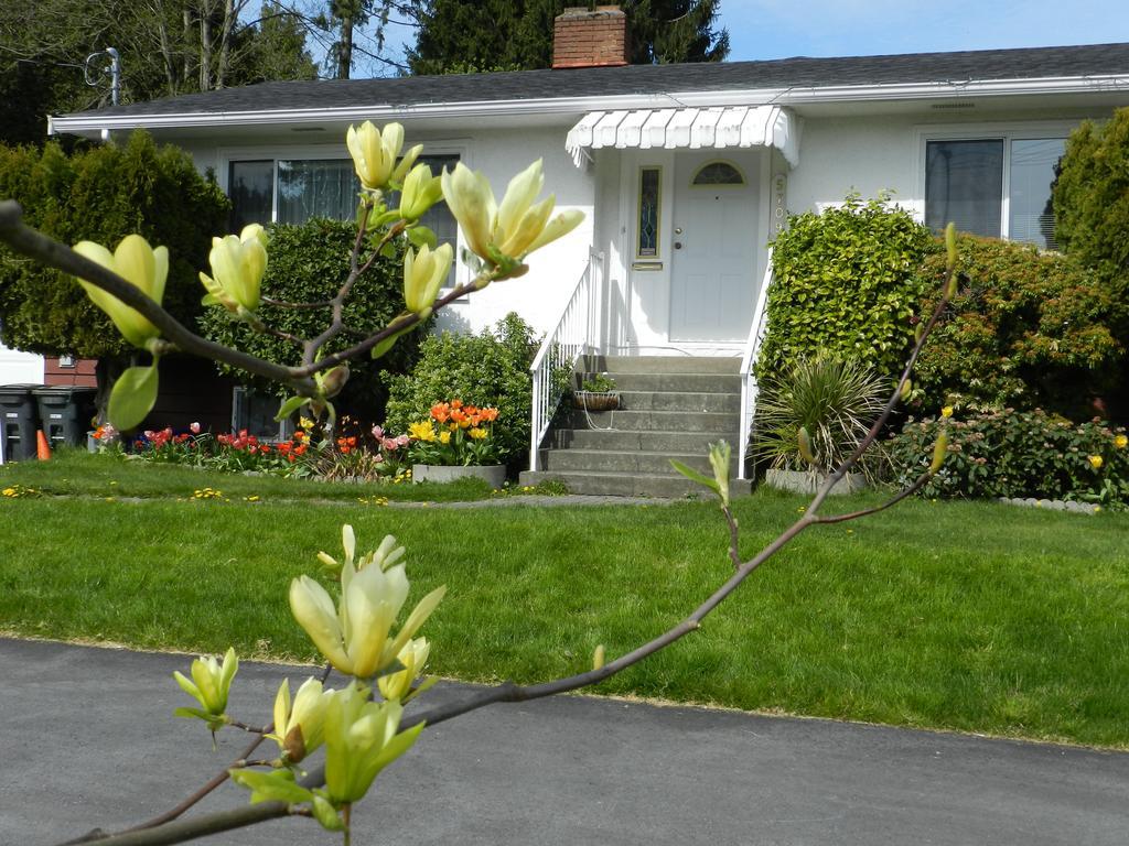 Bed and Breakfast Serenity à Burnaby Extérieur photo